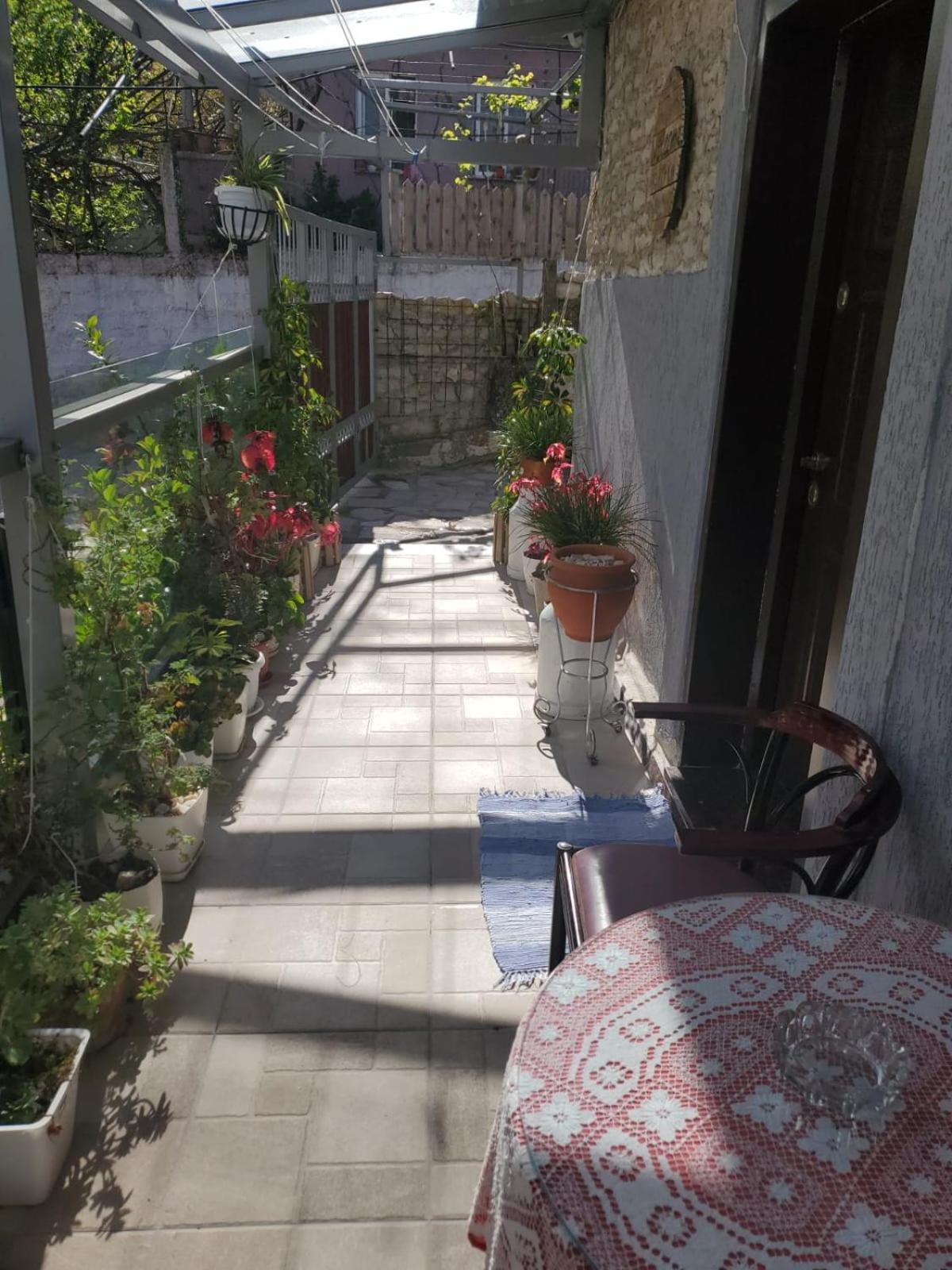 Aria Guesthouse Gjirokastër Exterior foto